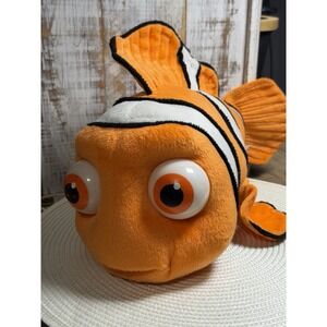 Disney Finding Nemo Talking Plush Clown Fish Hasbro Rare "Shark Bait" & More